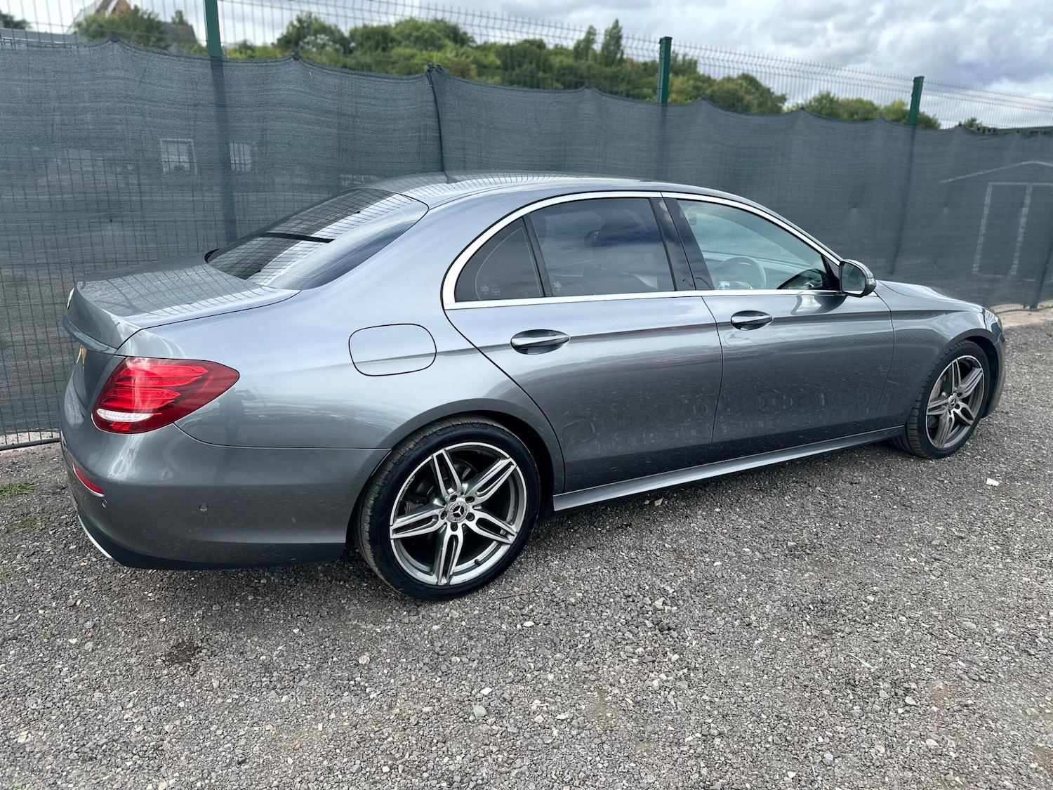 Used Mercedes-Benz E Class 2017 for sale - 75720582: Photo 9