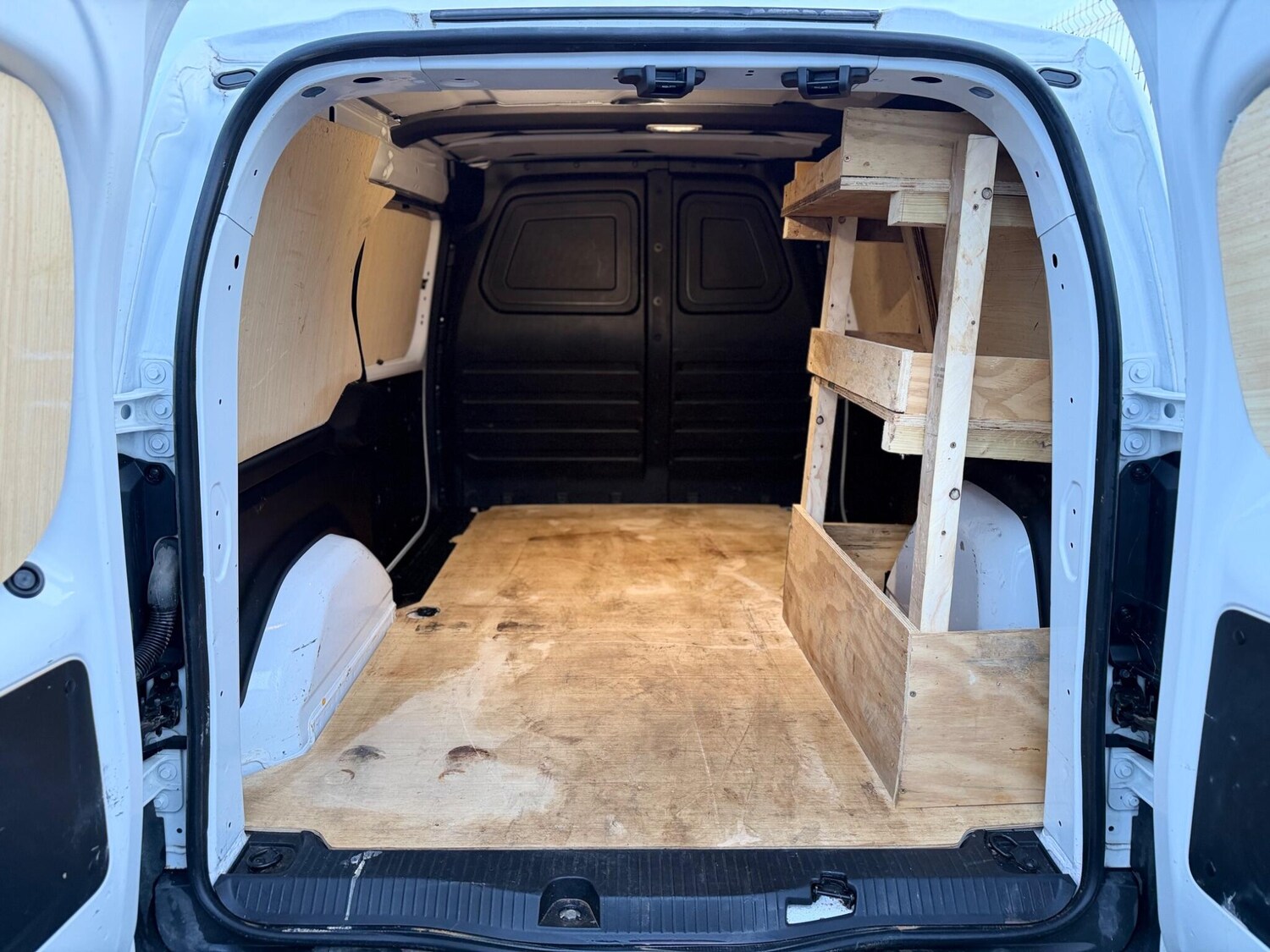 Used Renault Kangoo 2024 for sale - 77625186: Photo 11