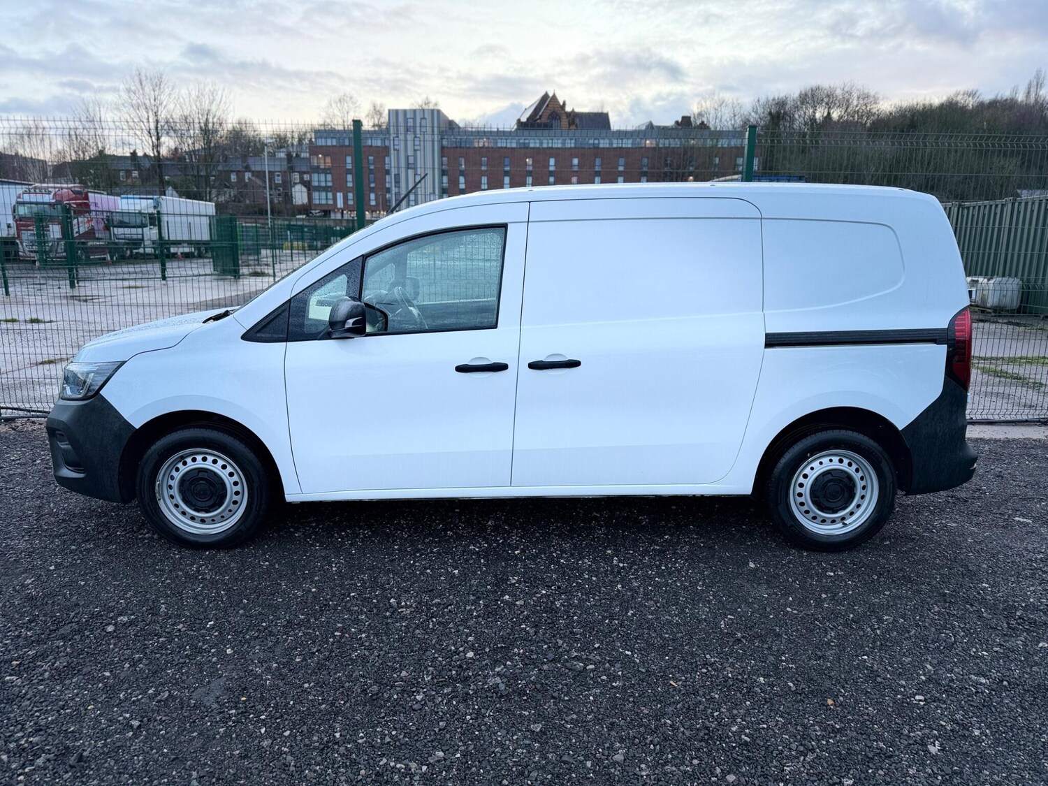 Used Renault Kangoo 2024 for sale - 77625186: Photo 15