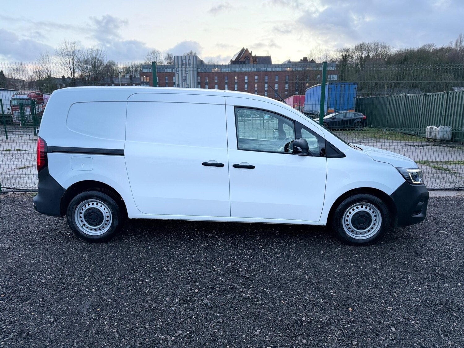 Used Renault Kangoo 2024 for sale - 77625186: Photo 5
