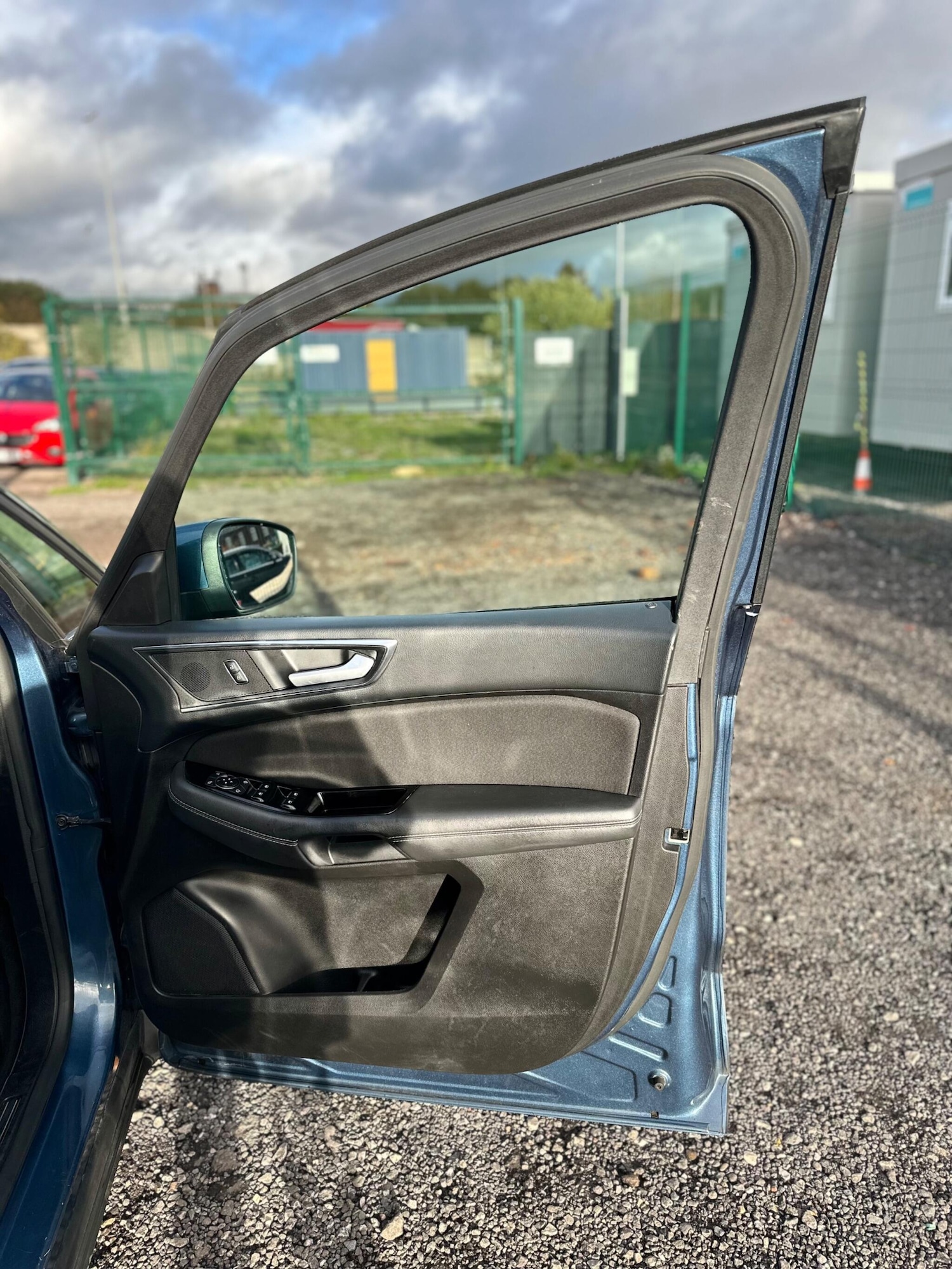 Used Ford Galaxy 2021 for sale - 76370127: Photo 44