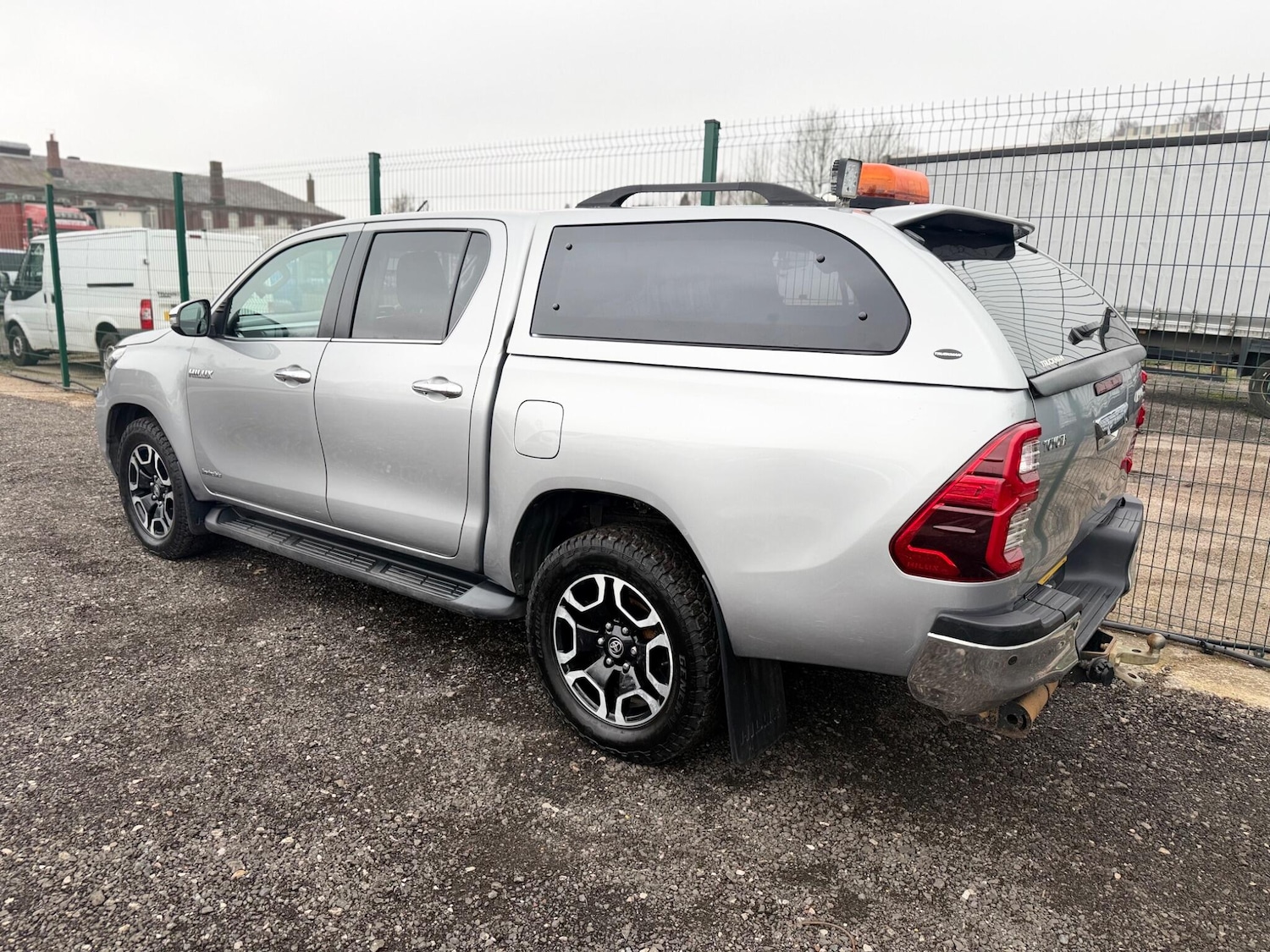 Used Toyota Hilux 2021 for sale - 77331844: Photo 19