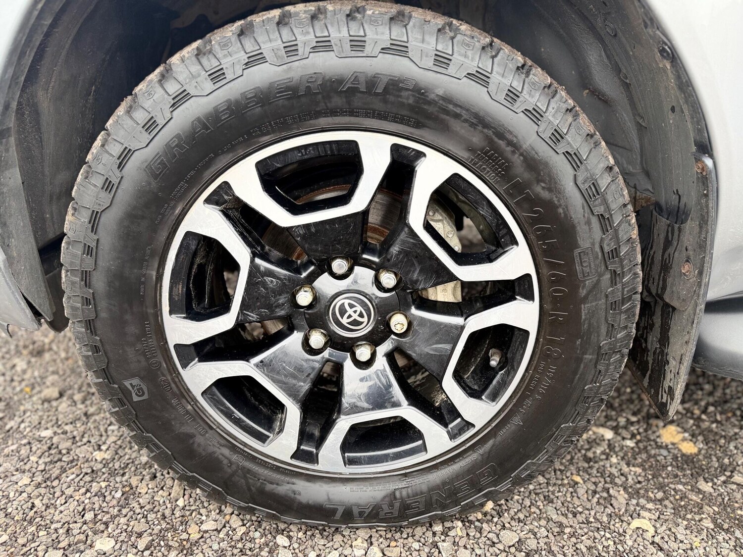 Used Toyota Hilux 2021 for sale - 77331844: Photo 32