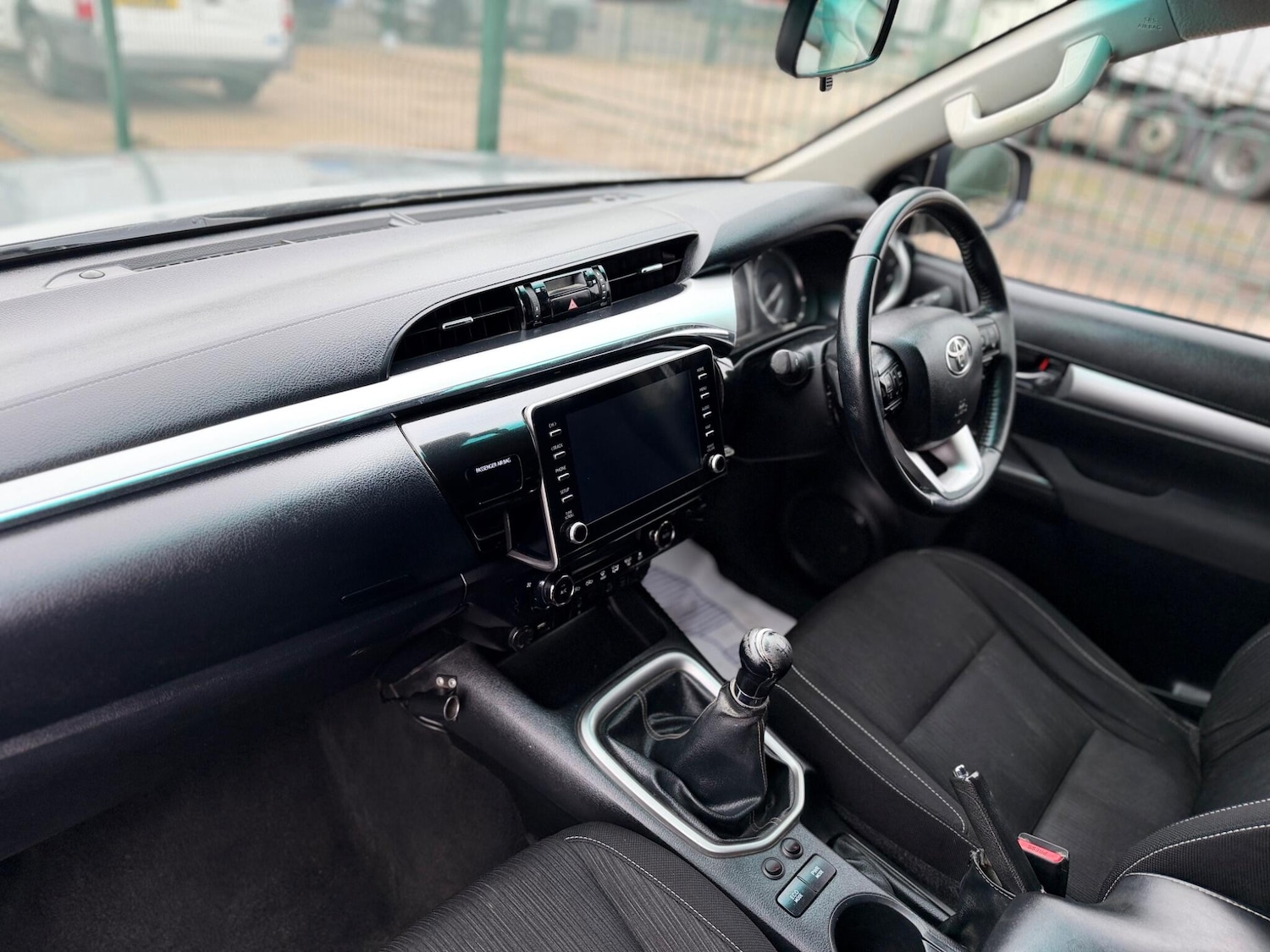 Used Toyota Hilux 2021 for sale - 77331844: Photo 36