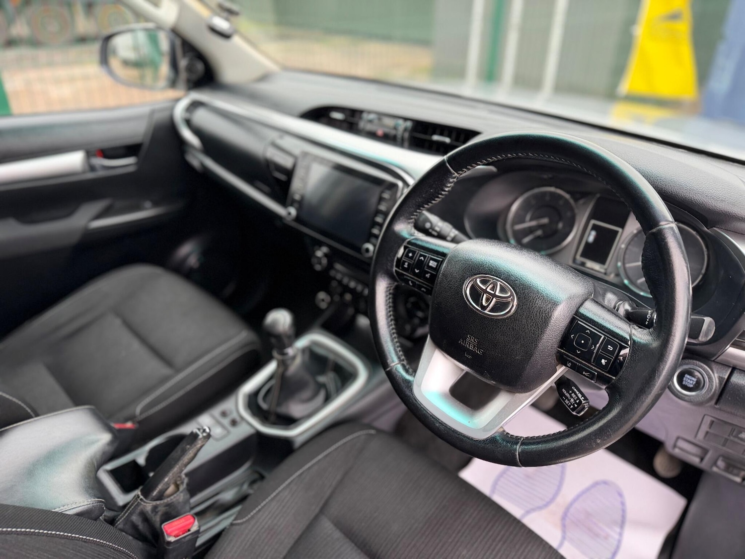 Used Toyota Hilux 2021 for sale - 77331844: Photo 45