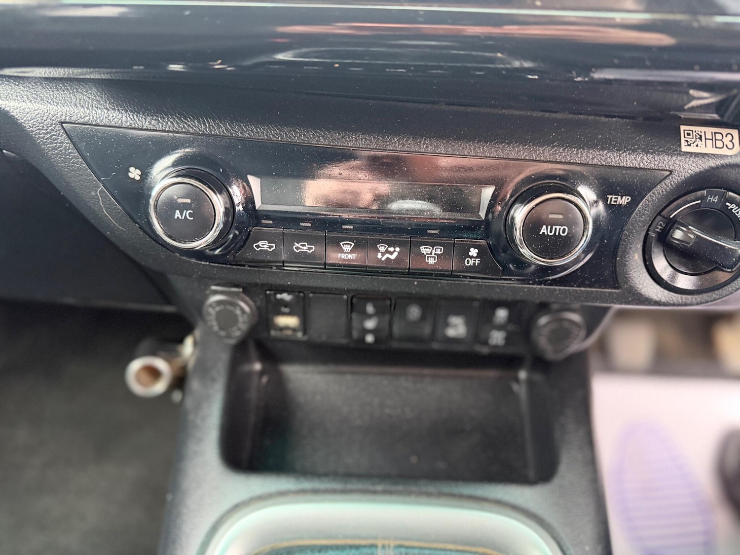 Used Toyota Hilux 2021 for sale - 77331844: Photo 50