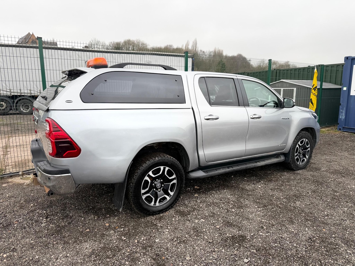 Used Toyota Hilux 2021 for sale - 77331844: Photo 9