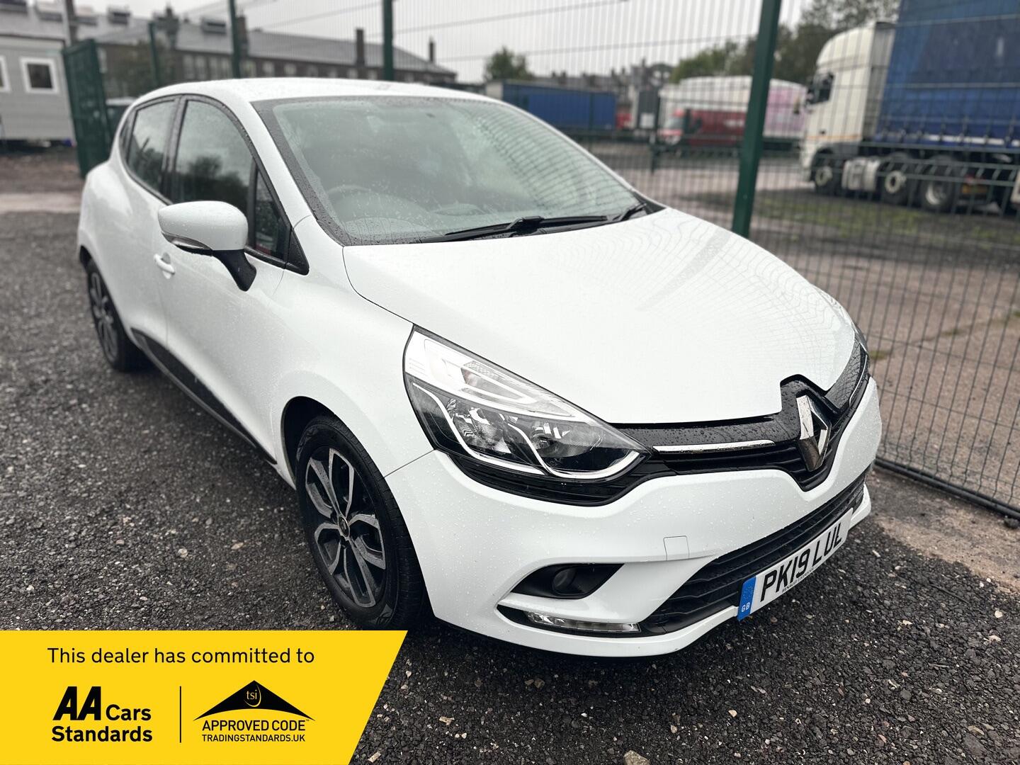 Used Renault Clio 2019 for sale - 76158720: Photo 1