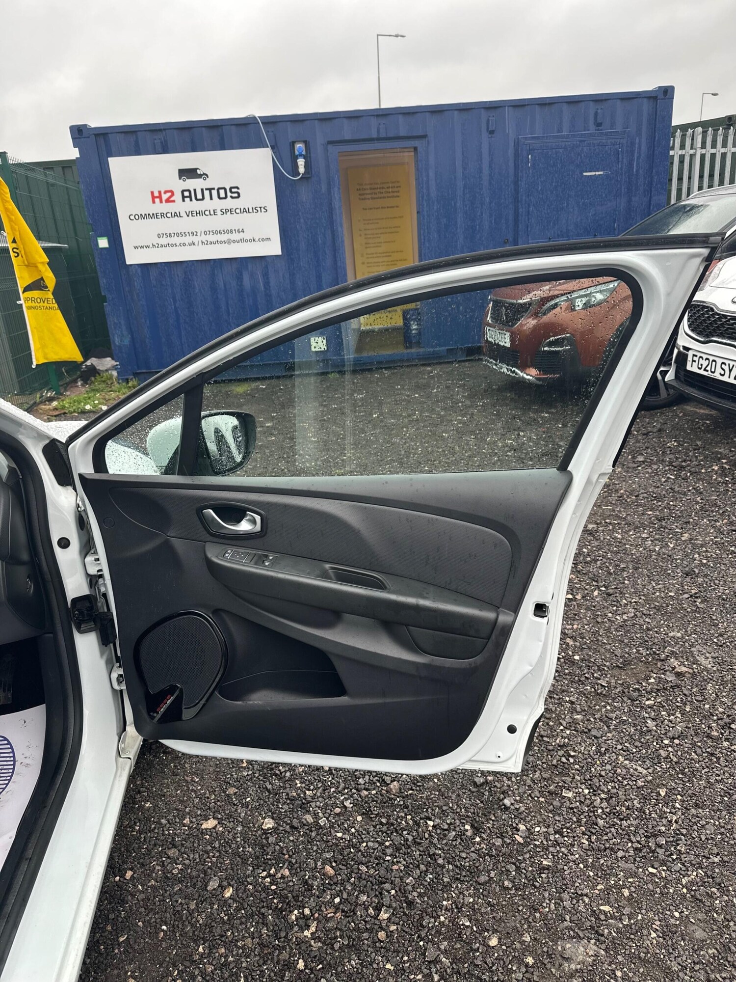 Used Renault Clio 2019 for sale - 76158720: Photo 41