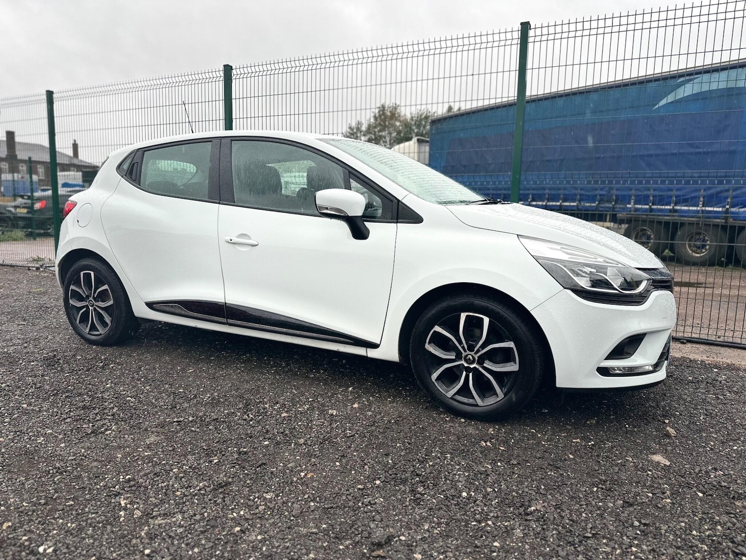Used Renault Clio 2019 for sale - 76158720: Photo 6