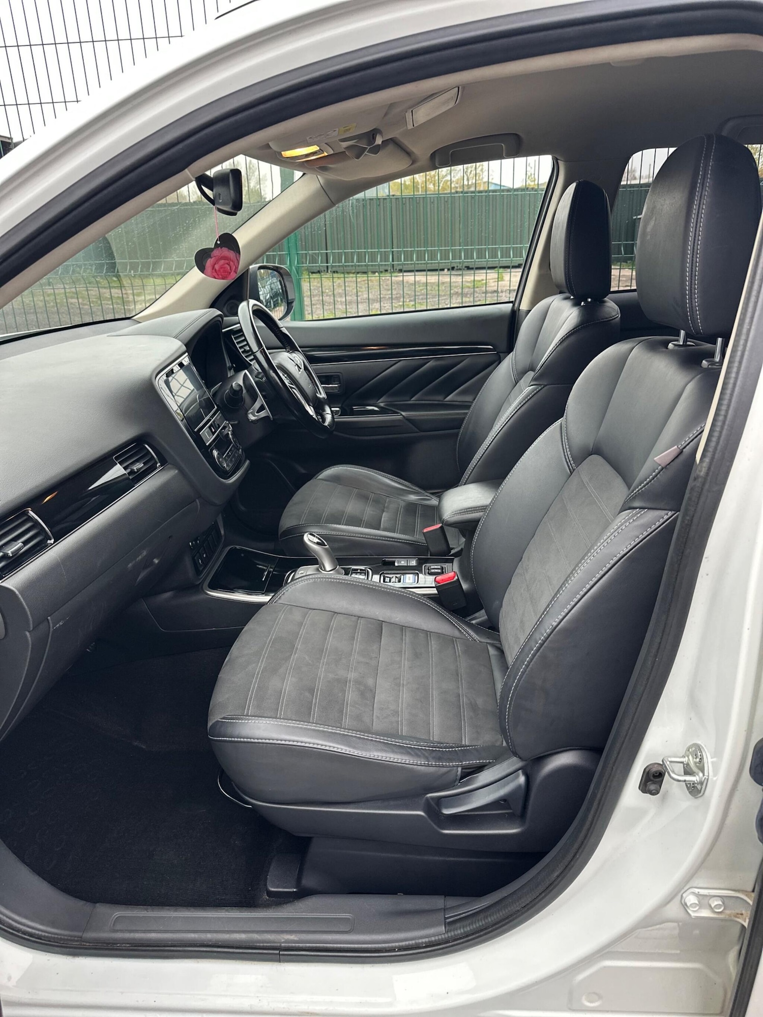 Used Mitsubishi Outlander 2019 for sale - 76512728: Photo 35