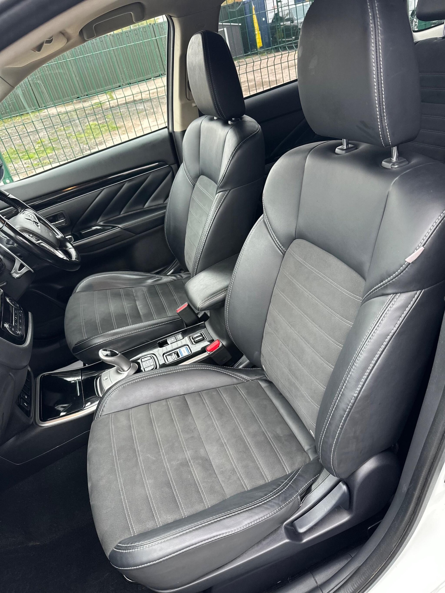Used Mitsubishi Outlander 2019 for sale - 76512728: Photo 36