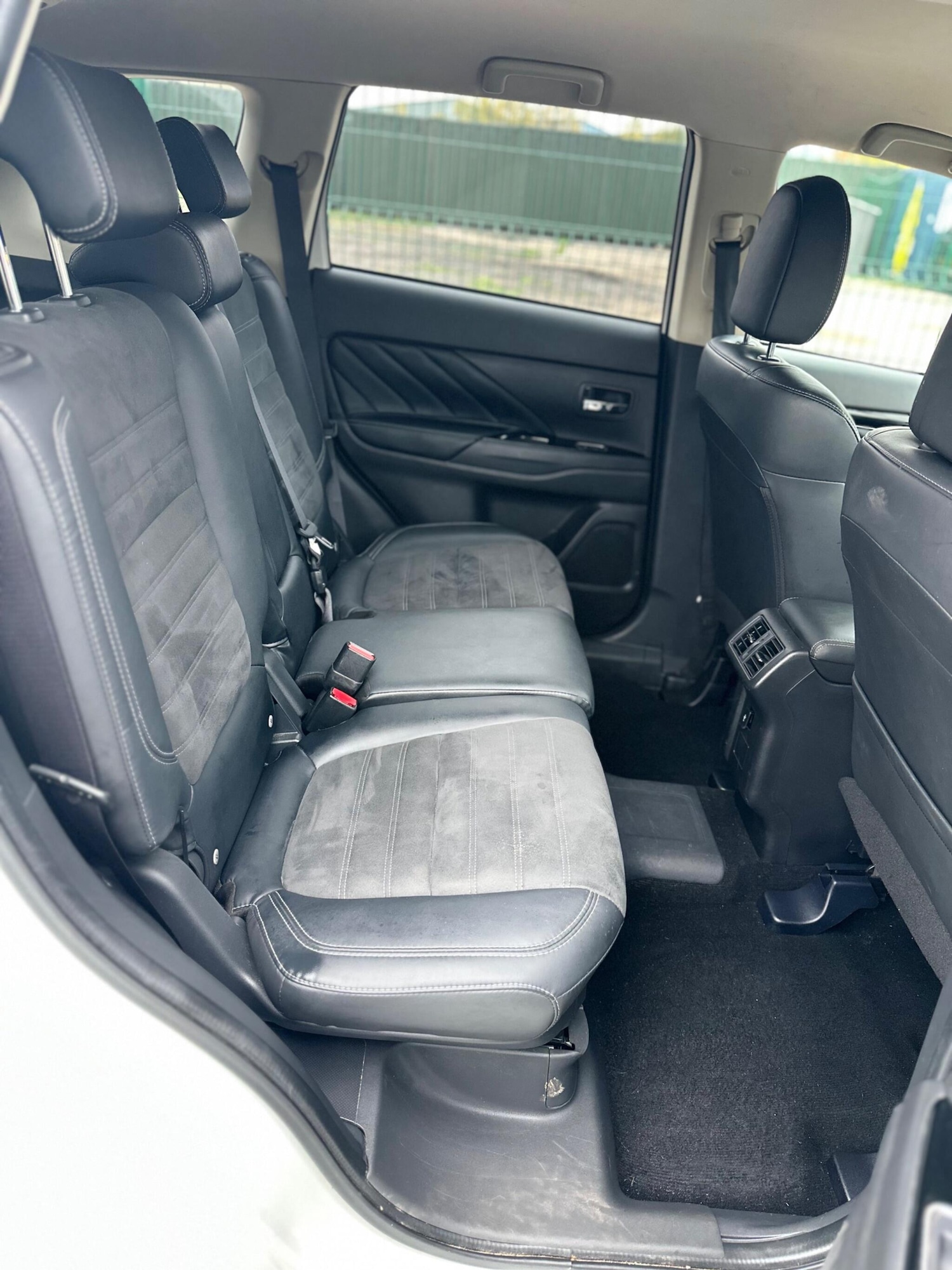 Used Mitsubishi Outlander 2019 for sale - 76512728: Photo 39
