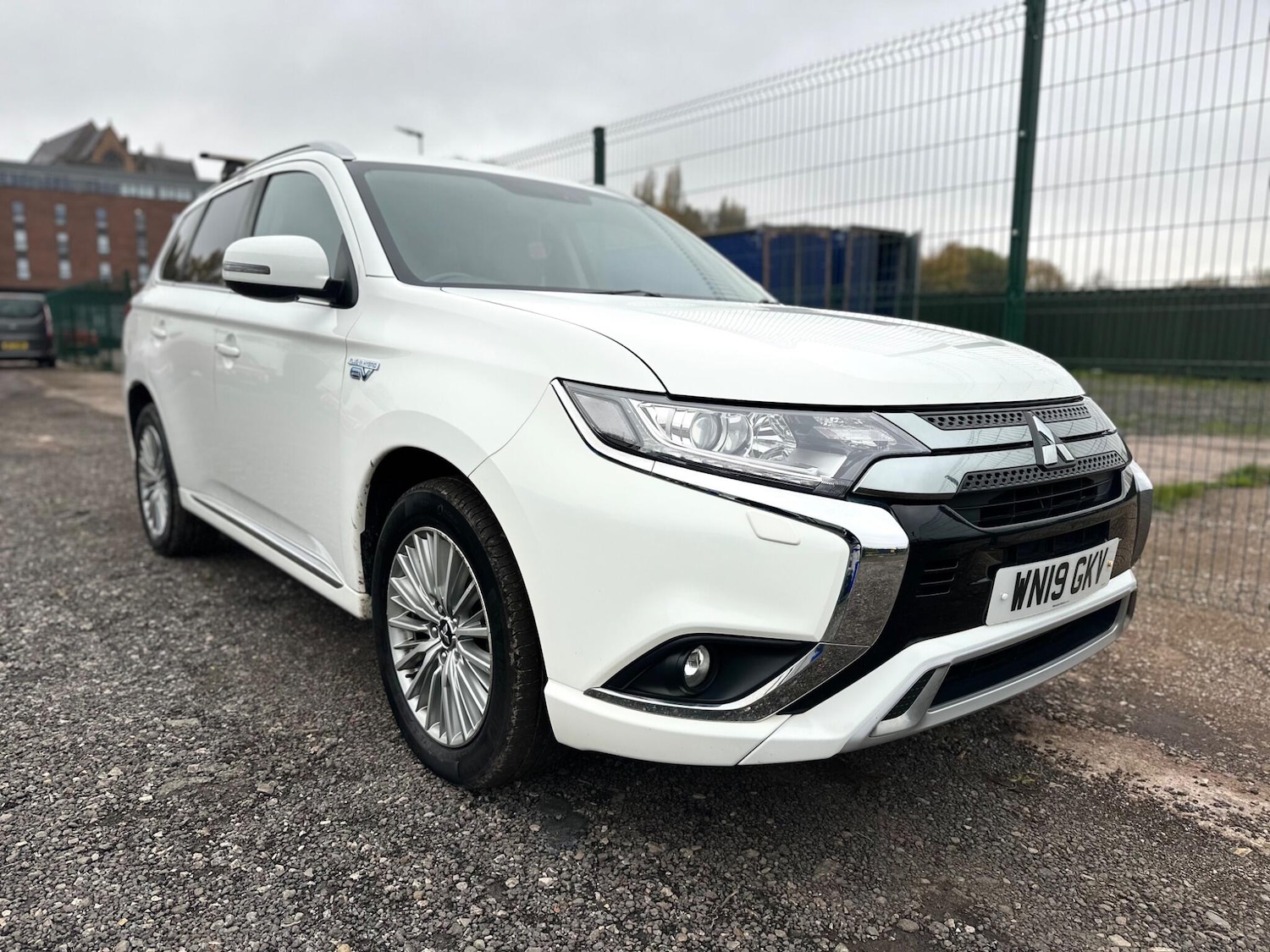 Used Mitsubishi Outlander 2019 for sale - 76512728: Photo 4