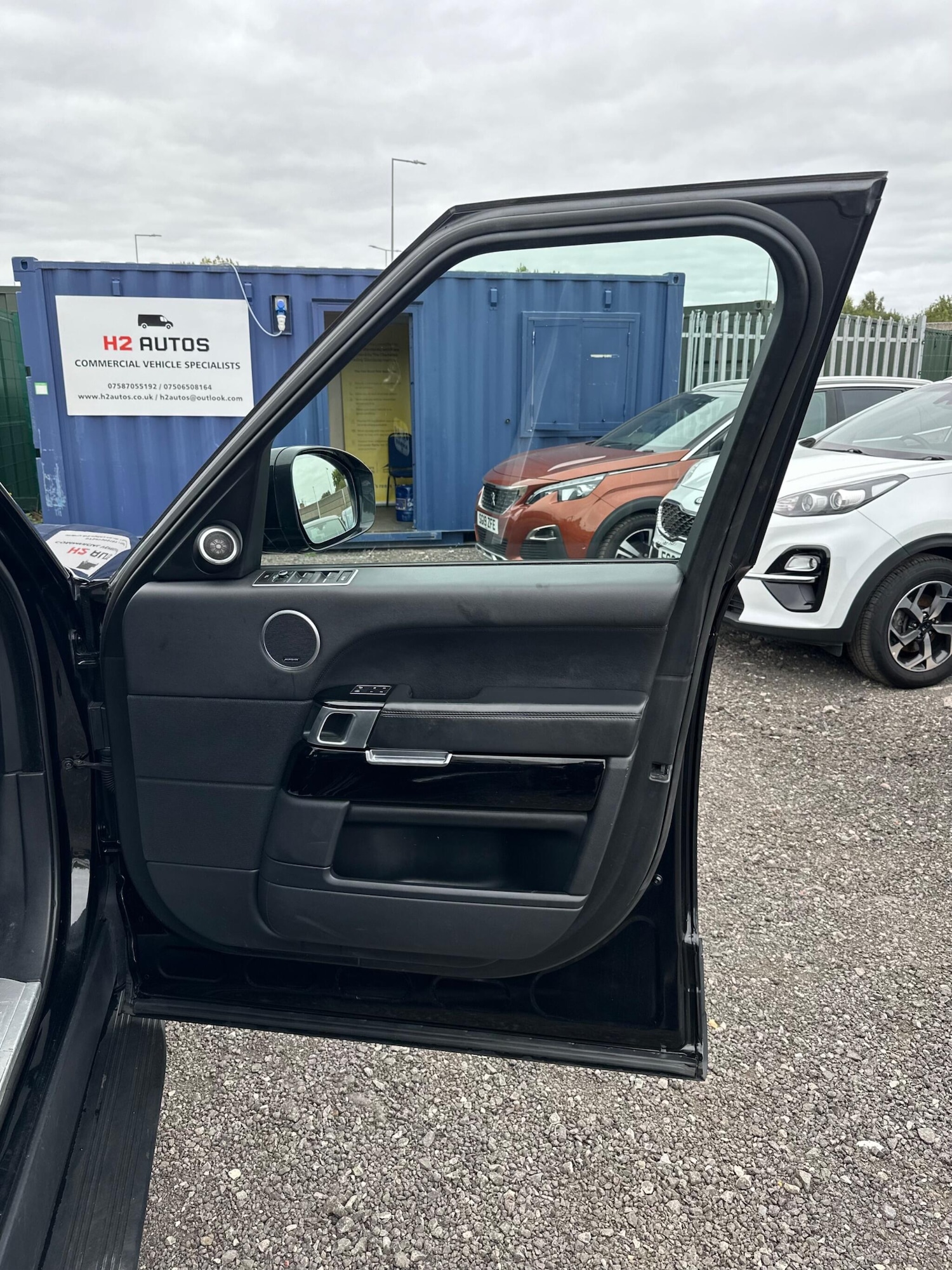 Used Land Rover Range Rover 2015 for sale - 76786882: Photo 43