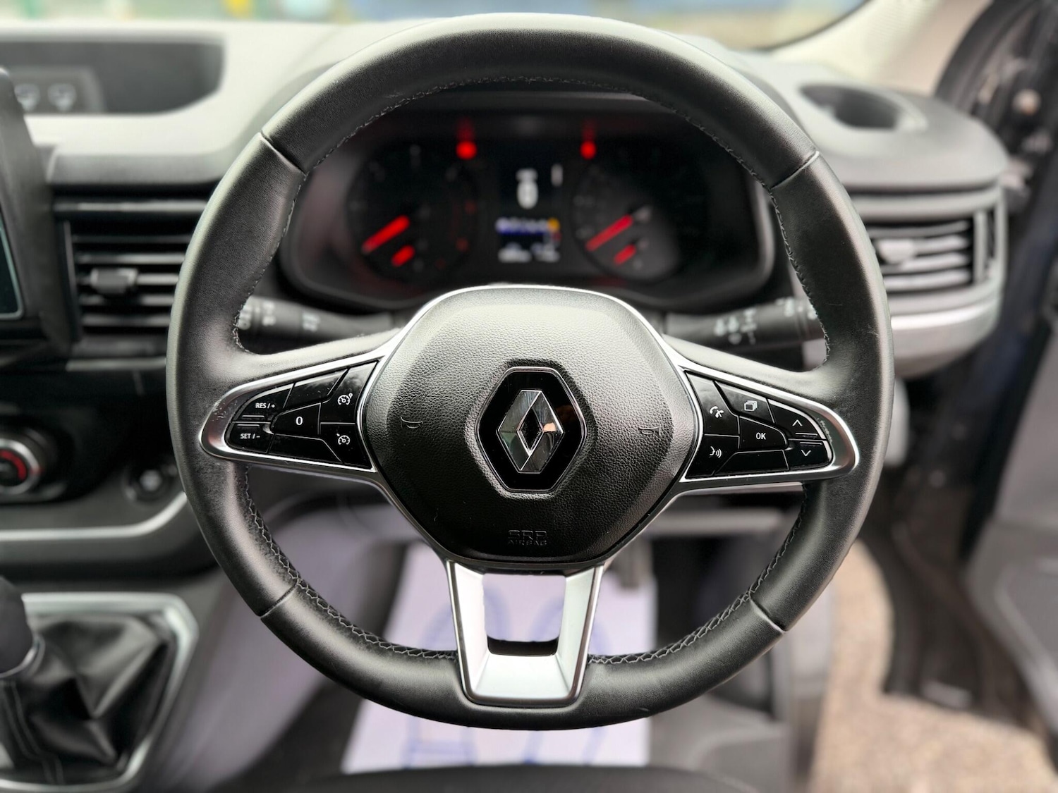 Used Renault Trafic 2024 for sale - 77784105: Photo 37