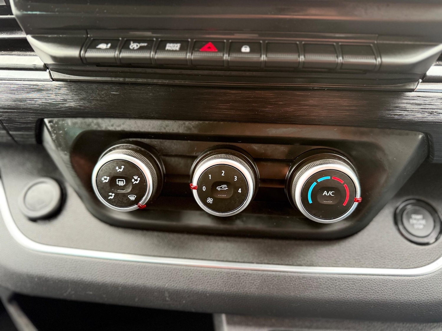 Used Renault Trafic 2024 for sale - 77784105: Photo 41