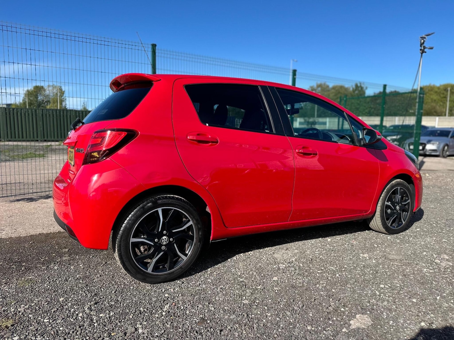 Used Toyota Yaris 2016 for sale - 76189539: Photo 10