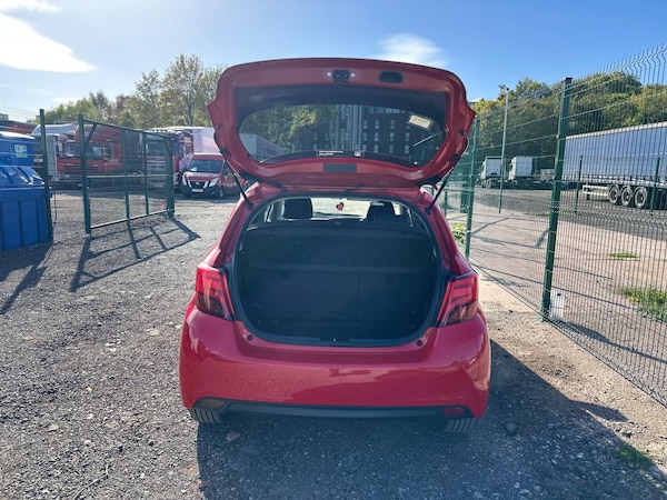 Used Toyota Yaris 2016 for sale - 76189539: Photo 16