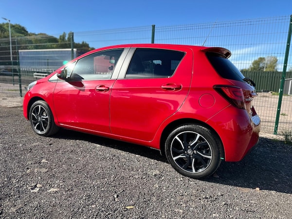 Used Toyota Yaris 2016 for sale - 76189539: Photo 20