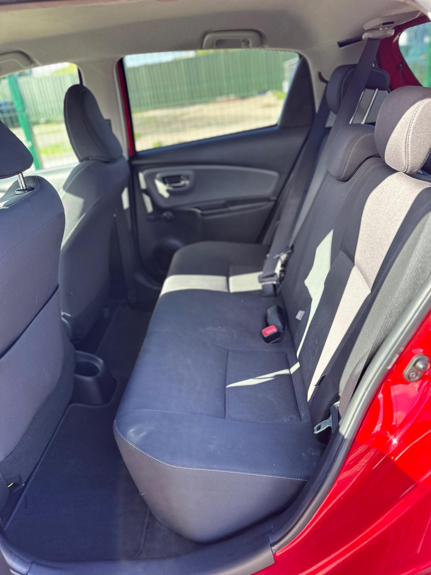 Used Toyota Yaris 2016 for sale - 76189539: Photo 29