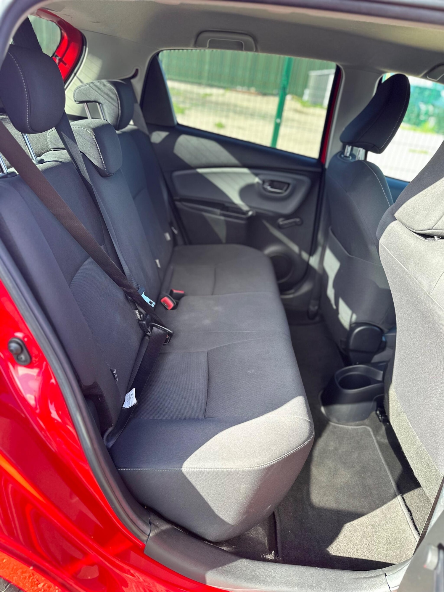 Used Toyota Yaris 2016 for sale - 76189539: Photo 38