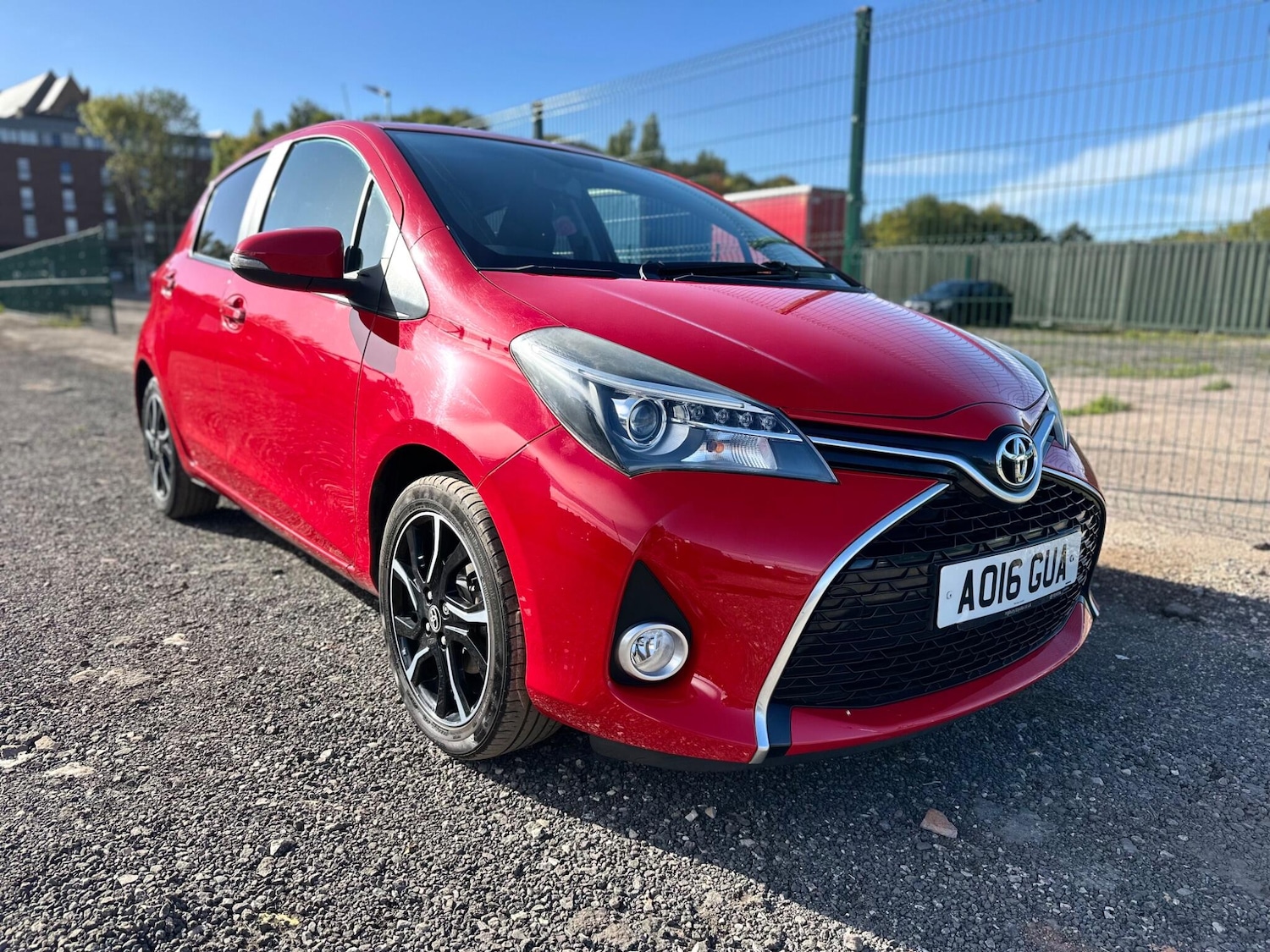 Used Toyota Yaris 2016 for sale - 76189539: Photo 4