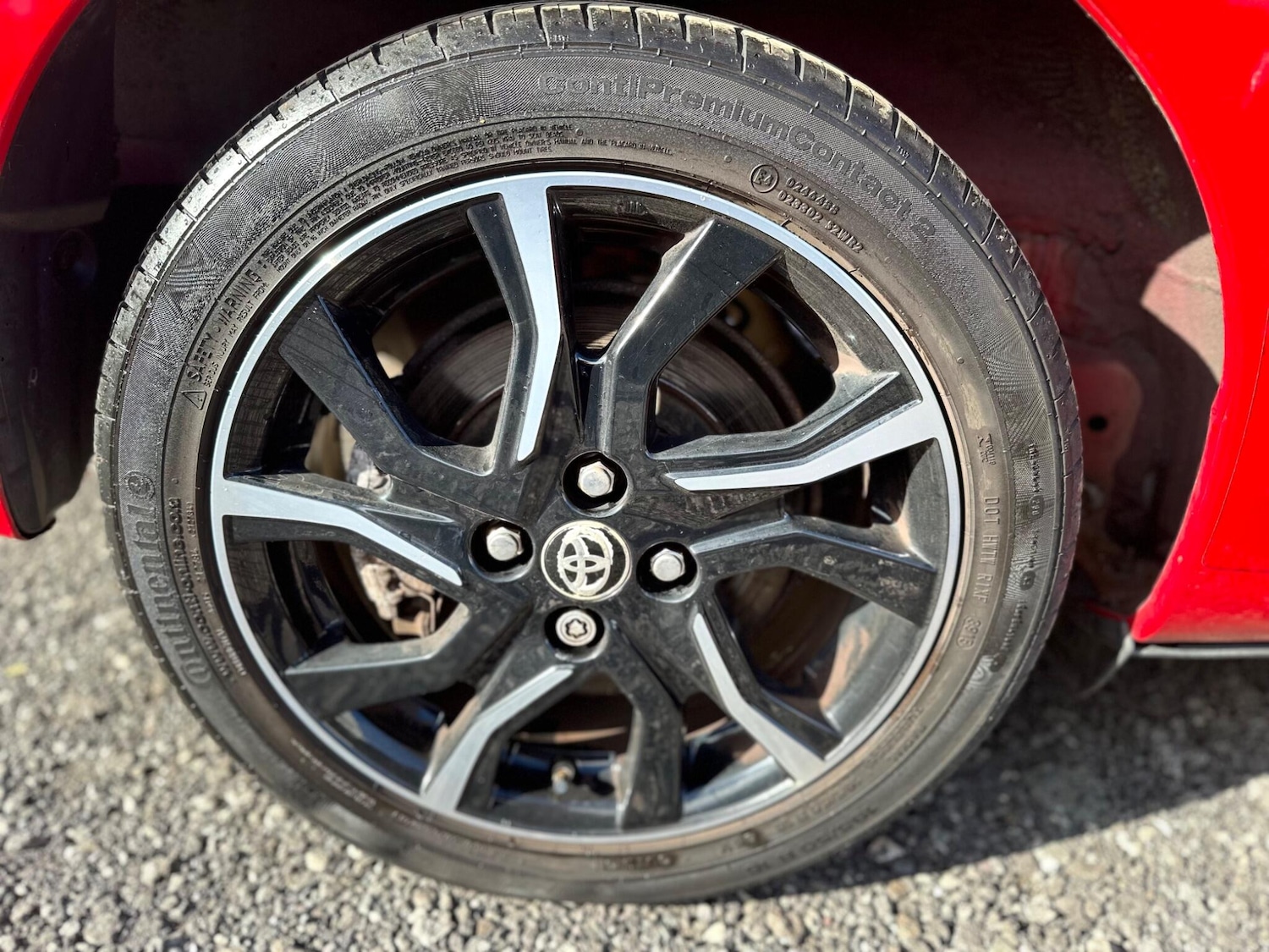 Used Toyota Yaris 2016 for sale - 76189539: Photo 40