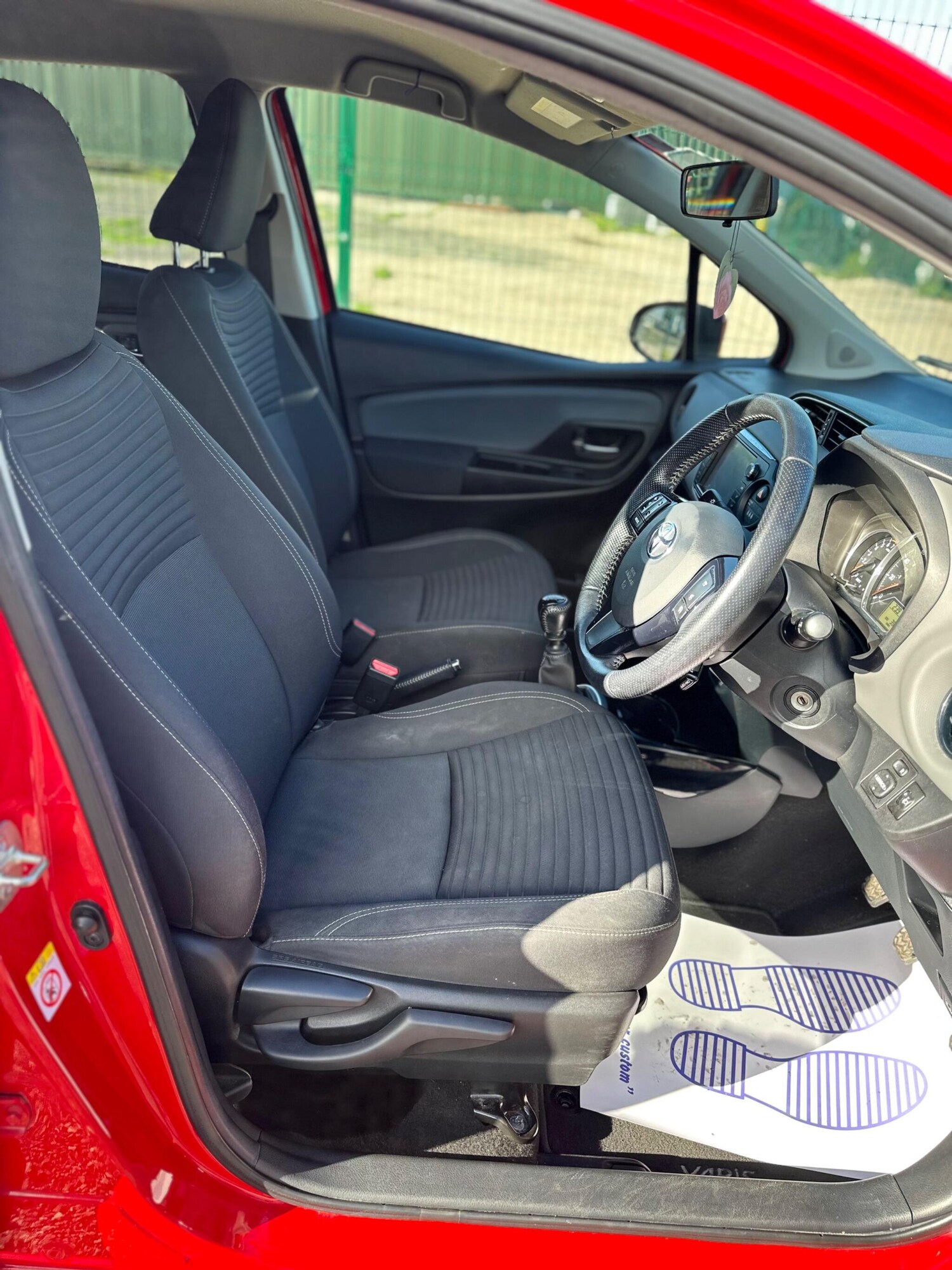 Used Toyota Yaris 2016 for sale - 76189539: Photo 43