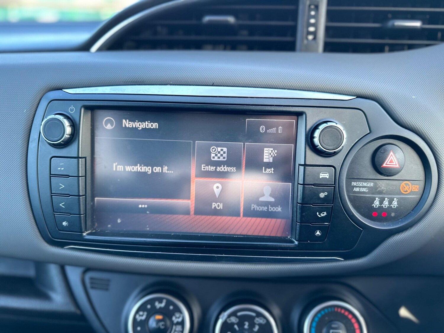 Used Toyota Yaris 2016 for sale - 76189539: Photo 53