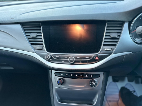 Used Vauxhall Astra 2018 for sale - 76001153: Photo 51