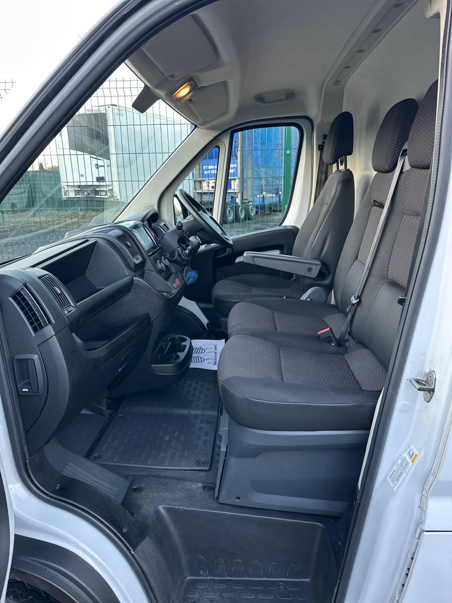 Used Citroen Relay 2023 for sale - 76742570: Photo 22