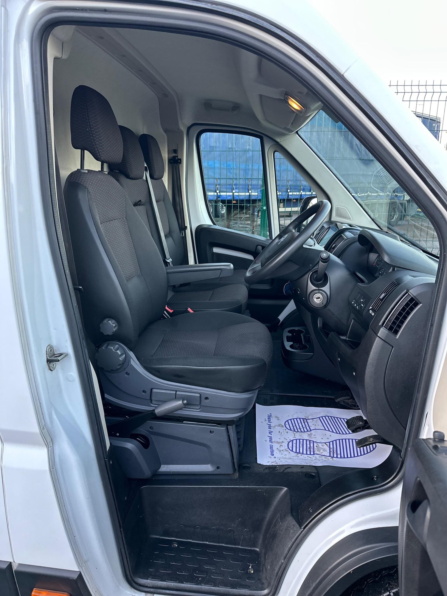 Used Citroen Relay 2023 for sale - 76742570: Photo 29