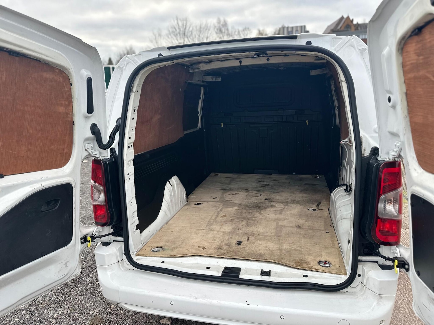 Used Vauxhall Combo for sale - 77305807: Photo 10