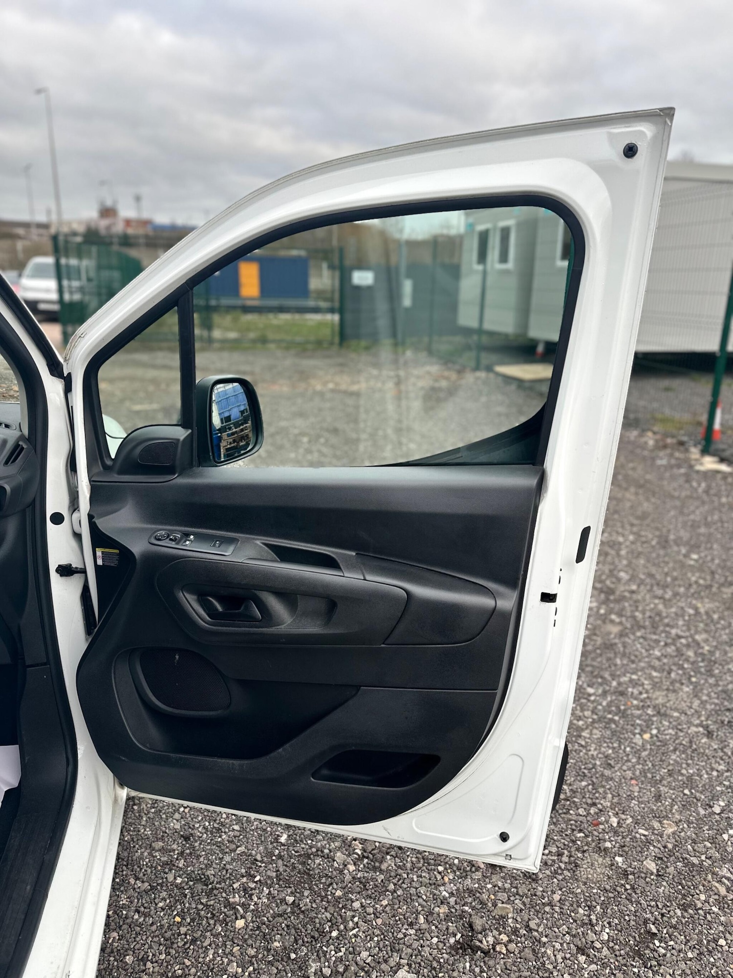Used Vauxhall Combo for sale - 77305807: Photo 27