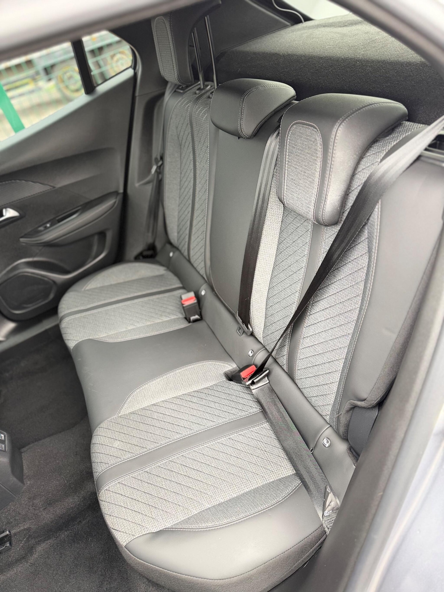 Used Peugeot 2008 2025 for sale - 78184238: Photo 30