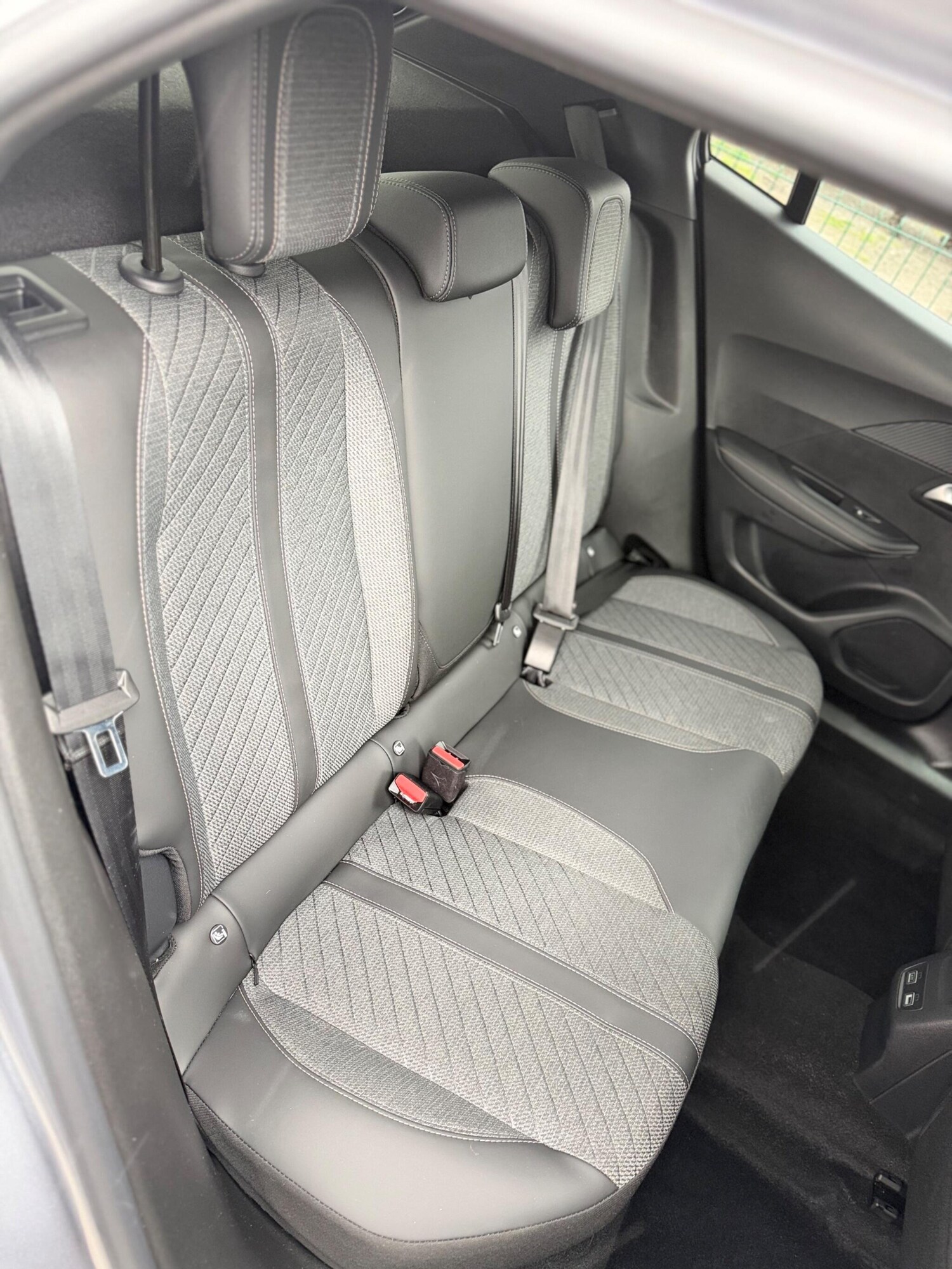 Used Peugeot 2008 2025 for sale - 78184238: Photo 39