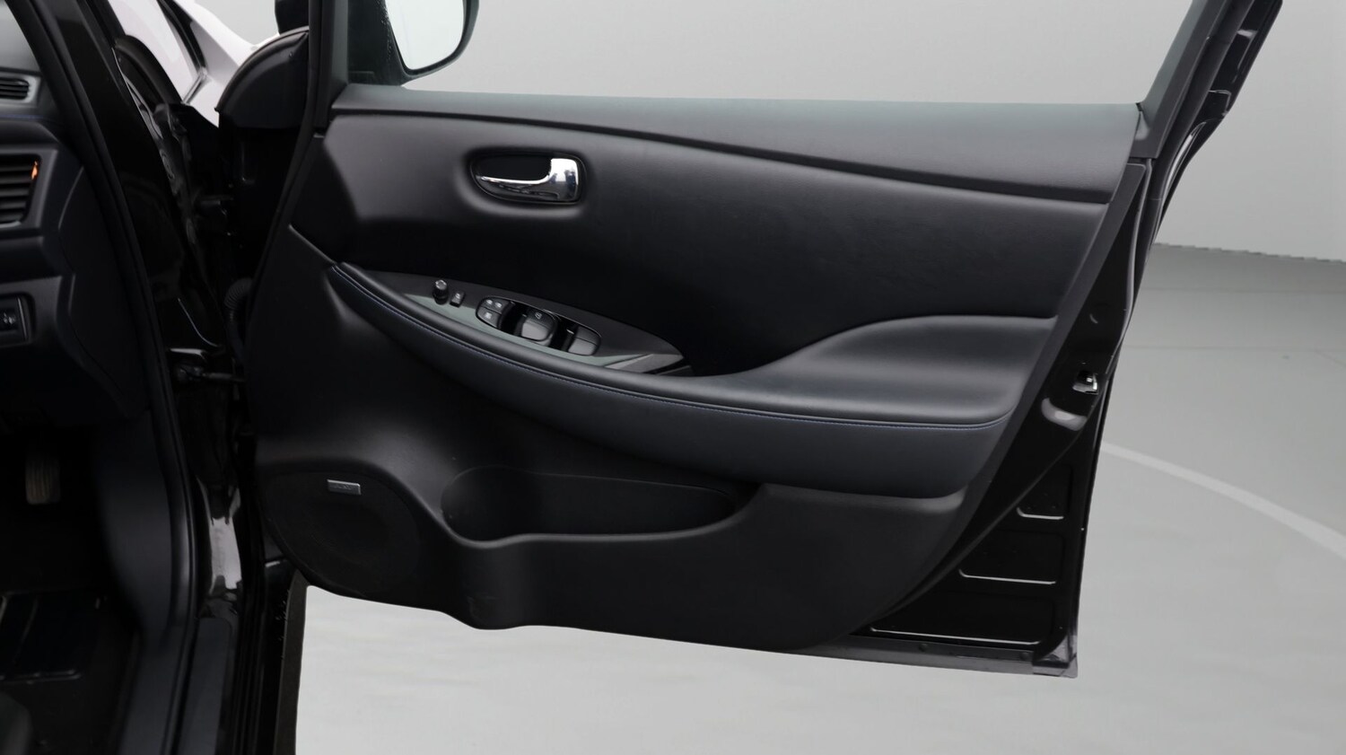 Used Nissan Leaf for sale - 77749622: Photo 15