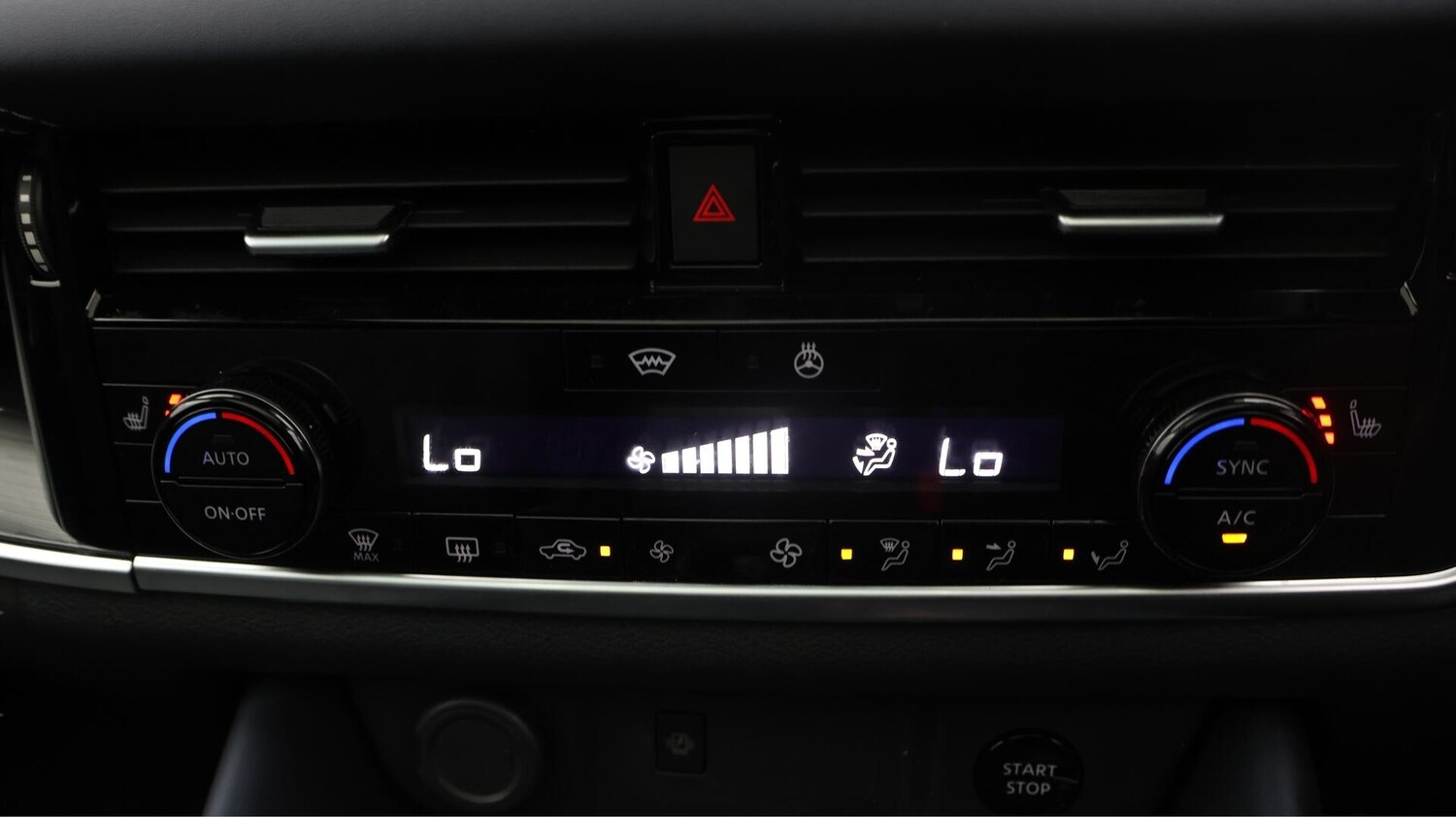 Used Nissan Qashqai for sale - 76729068: Photo 13