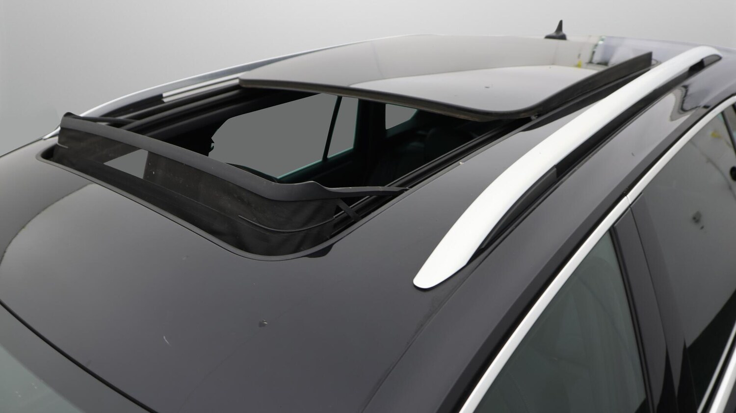 Used Volkswagen Tiguan 2020 for sale - 76666584: Photo 21