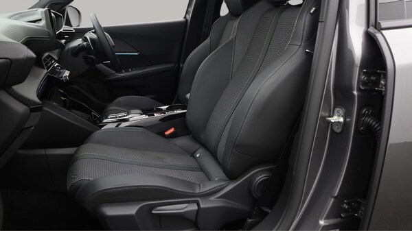 Used Peugeot 2008 2022 for sale - 76226711: Photo 15