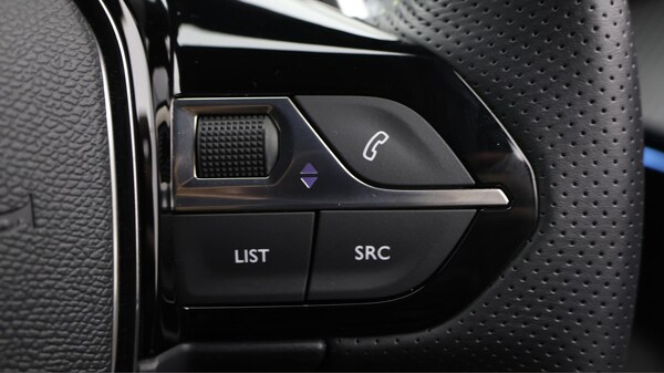Used Peugeot 2008 2022 for sale - 76226711: Photo 25