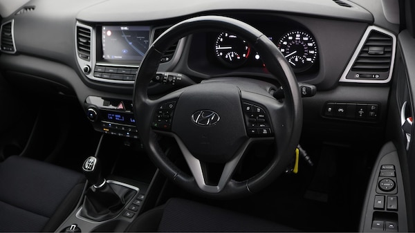 Used Hyundai TUCSON 2018 for sale - 76226234: Photo 10