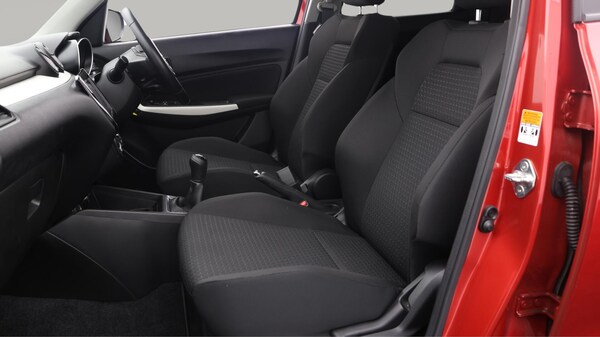 Used Suzuki Swift 2021 for sale - 76151206: Photo 15