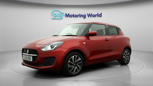 Used Suzuki Swift 2021 for sale - 76151206: Photo 4
