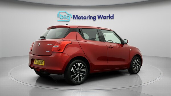 Used Suzuki Swift 2021 for sale - 76151206: Photo 8