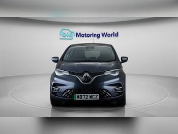 Used Renault Zoe 2022 for sale - 77610468: Photo