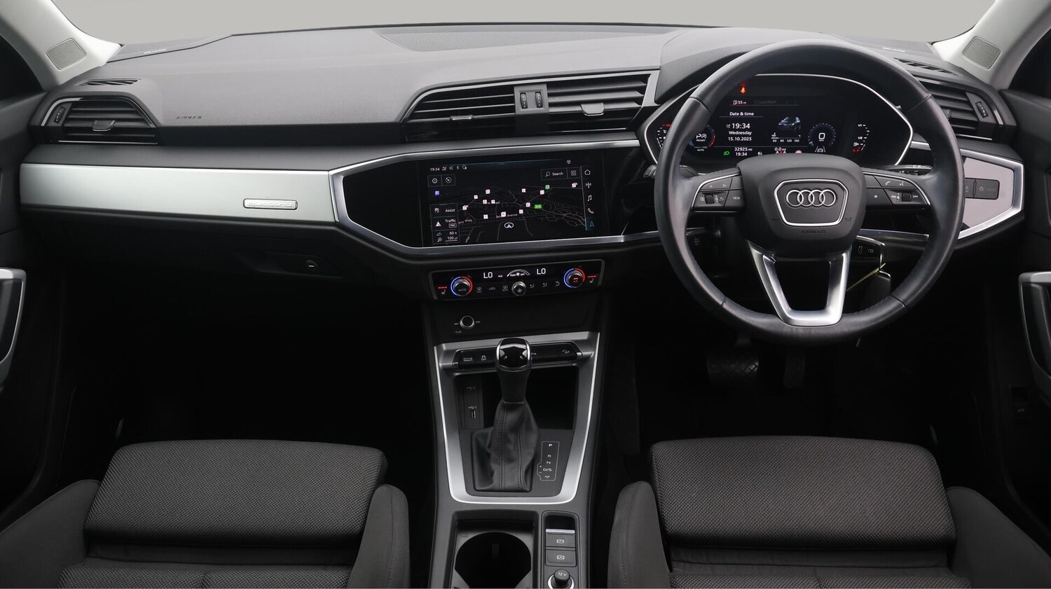 Used Audi Q3 2020 for sale - 76538394: Photo 14