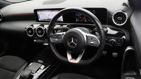 Used Mercedes-Benz A-Class 2019 for sale - 76307232: Photo 10