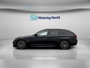 Used BMW 5 Series 2023 for sale - 77736985: Photo